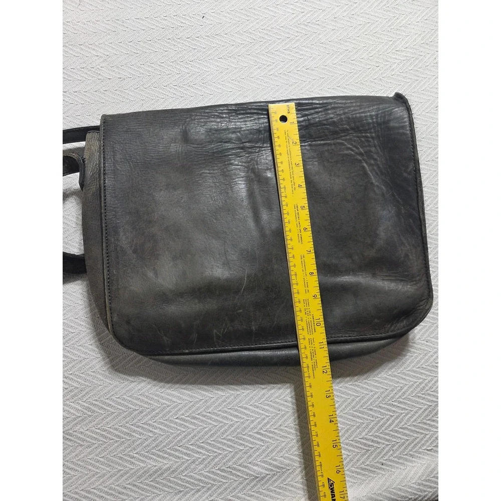Frye Distressed Leather Messenger Bag Dark Brown Crossbody Flap Turn Lock